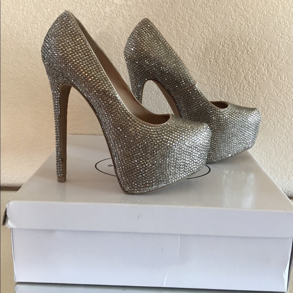Steve Madden shoes